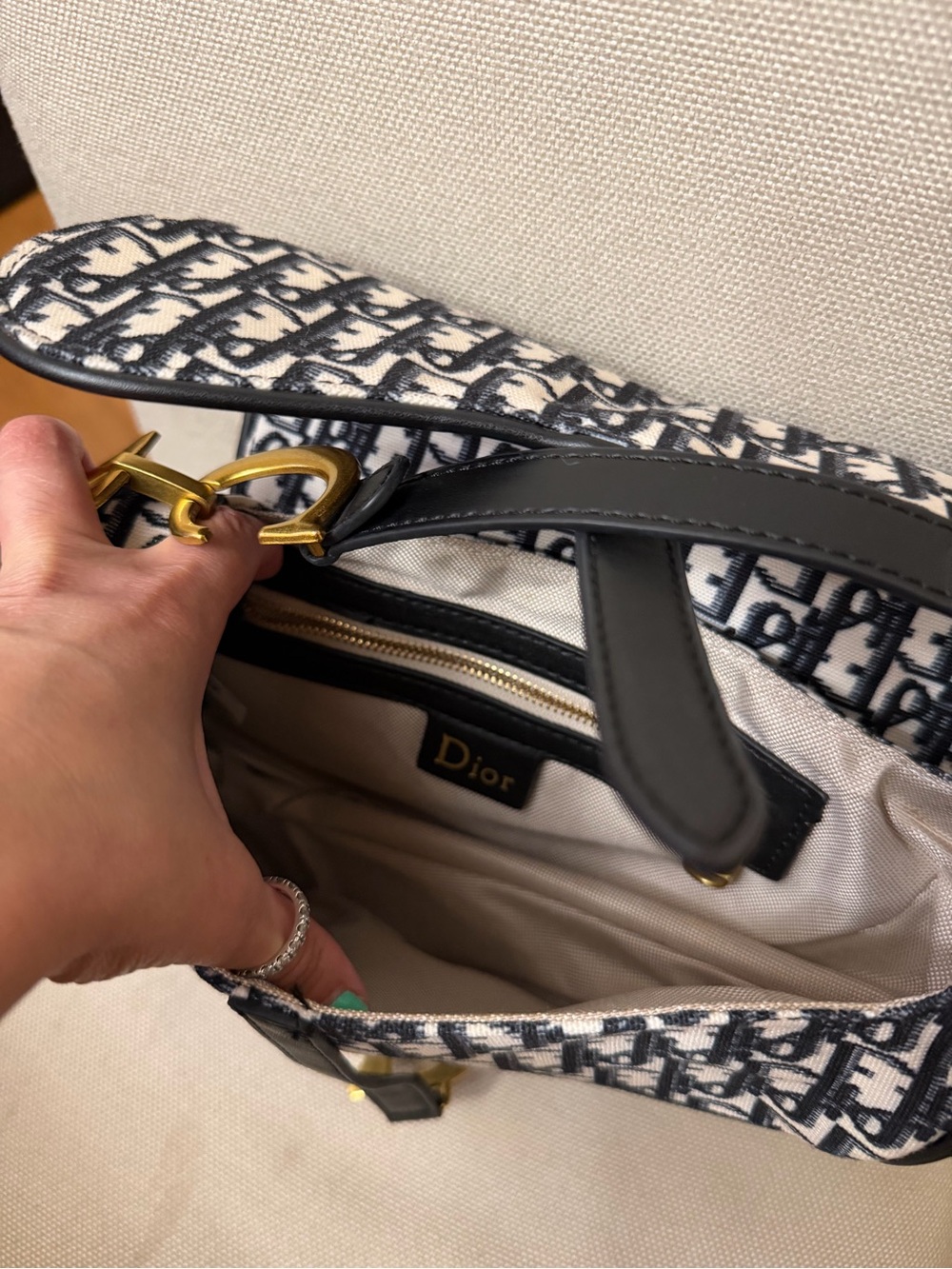 Shoulder Bag + Crossbody Strap💙 - Picture 5 of 15
